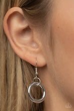 Load image into Gallery viewer, Paparazzi Necklace - ARTISANS and Crafts