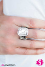 Load image into Gallery viewer, Paparazzi Earring - Queens Court - White