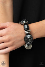Load image into Gallery viewer, Paparazzi Bracelet - Glaze of Glory - Black