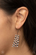 Load image into Gallery viewer, Paparazzi Necklace - A Fan of the Tribe