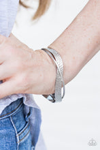 Load image into Gallery viewer, Paparazzi Bracelet - Wandering Waves - Silver