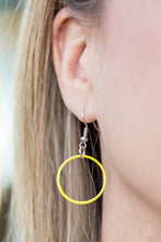 Load image into Gallery viewer, Paparazzi Necklace - Beautifully Bubbly - Yellow