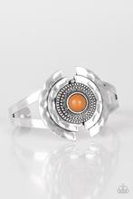 Load image into Gallery viewer, Paparazzi Bracelet - Incredibly Indie - Brown