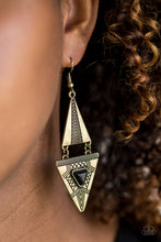 Load image into Gallery viewer, Paparazzi Earring - El Paso Edge - Brass