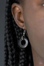 Load image into Gallery viewer, Paparazzi Necklace - Waikiki Winds - Black
