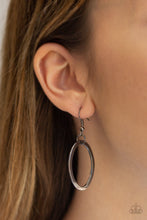 Load image into Gallery viewer, Paparazzi Necklace - City Circuit - Black