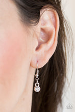 Load image into Gallery viewer, Paparazzi Necklace - Timeless Trio - White