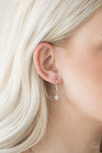 Load image into Gallery viewer, Paparazzi Necklace - Colorful Cadence - White