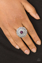 Load image into Gallery viewer, Paparazzi Ring - Daringly Daisy - Purple