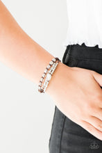 Load image into Gallery viewer, Paparazzi Bracelet - Trendy Tourist - White