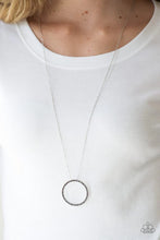 Load image into Gallery viewer, Paparazzi Necklace - Center of Attention - Purple