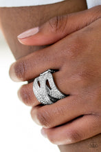Load image into Gallery viewer, Paparazzi Ring - Life In The Glitter Lane - White