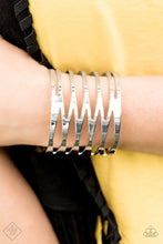 Load image into Gallery viewer, Paparazzi Bracelet - Keep Them On Edge - Silver