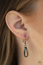 Load image into Gallery viewer, Paparazzi Necklace - Classic Convergence - Black