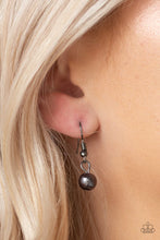 Load image into Gallery viewer, Paparazzi Necklace - Malibu Movement - Black