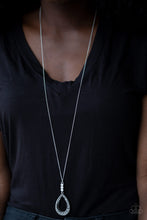 Load image into Gallery viewer, Paparazzi Necklace - Red Carpet Royal - White