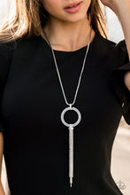 Load image into Gallery viewer, Paparazzi Necklace - Not A HEIR Out of Place - White
