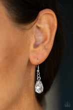 Load image into Gallery viewer, Paparazzi Necklace - Debutante Drama - White