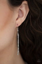 Load image into Gallery viewer, Paparazzi Necklace - Knockout Knot - White