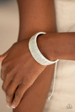 Load image into Gallery viewer, Paparazzi Bracelet - In a Flash - Silver