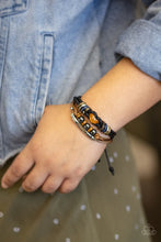 Load image into Gallery viewer, Paparazzi Bracelet - Wander More - Orange