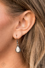 Load image into Gallery viewer, Paparazzi Necklace - Stone Monument - White