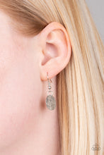 Load image into Gallery viewer, Paparazzi Necklace - Trailblazing Trinket - Multi