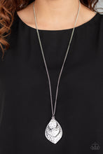 Load image into Gallery viewer, Paparazzi Necklace - Changing Leaves - Silver