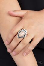 Load image into Gallery viewer, Paparazzi Ring - Backroad Bauble - Brown