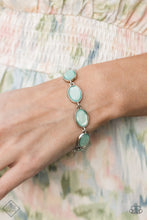 Load image into Gallery viewer, Glimpses of Malibu - Complete Trend Blend Blue Tint Gems