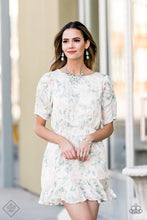 Load image into Gallery viewer, Glimpses of Malibu - Complete Trend Blend Blue Tint Gems