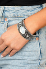 Load image into Gallery viewer, Paparazzi Bracelet - Sage Sanctuary - White