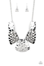 Load image into Gallery viewer, Paparazzi Necklace - HAUTE Plates - Silver
