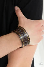 Load image into Gallery viewer, Paparazzi Bracelet - A ROAM With a View - Brown