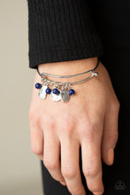 Load image into Gallery viewer, Paparazzi Bracelet - GROWING Strong - Blue