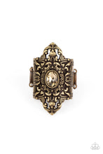 Load image into Gallery viewer, Paparazzi Ring - Perennial Posh - Brass