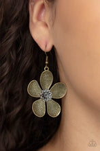 Load image into Gallery viewer, Paparazzi Earring - Fresh Florals - Brass