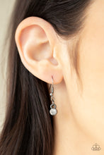 Load image into Gallery viewer, Paparazzi Necklace - Deluxe Diadem - Black