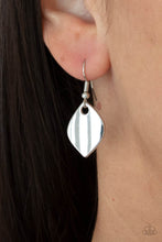 Load image into Gallery viewer, Paparazzi Necklace - Face The ARTIFACTS - Green