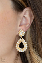 Load image into Gallery viewer, Paparazzi Earring - Discerning Droplets - Gold Clip-On
