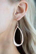 Load image into Gallery viewer, Paparazzi Earring - ARTISAN Gallery - Rose Gold
