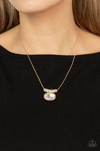 Load image into Gallery viewer, Paparazzi Necklace - Pristinely Prestigious - Gold