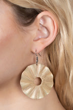 Load image into Gallery viewer, Paparazzi Earring - Fan the Breeze - Brown