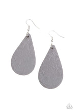 Load image into Gallery viewer, Paparazzi Earring - Subtropical Seasons - Silver