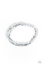 Load image into Gallery viewer, Paparazzi Bracelet - Just a Spritz - Silver