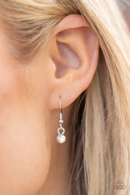 Load image into Gallery viewer, Paparazzi Necklace - Extragalactic Extravagance - Multi