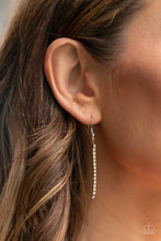 Load image into Gallery viewer, Paparazzi Necklace - Impressively Icy - White