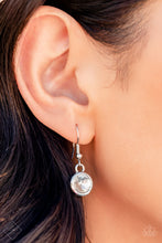 Load image into Gallery viewer, Paparazzi Necklace - Elegantly Elite - White