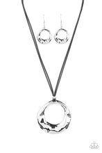 Load image into Gallery viewer, Paparazzi Necklace - Tectonic Treasure - Silver