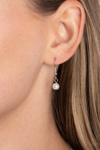 Load image into Gallery viewer, Paparazzi Necklace - Pearls Before VINE - Silver